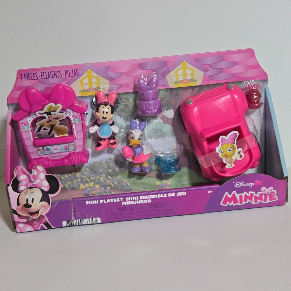 Disney Jr Minnie Mouse Mini Playset, 7 Pieces with Figures and Vehicle